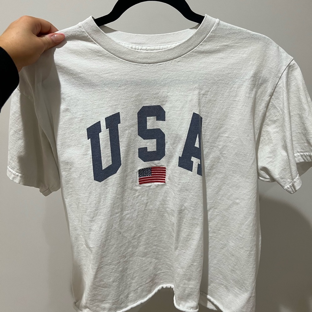 Brandy Melville USA t shirt